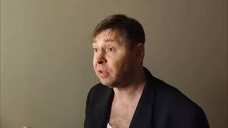 Миронов-Сауль Александр // Одна любовь на троих. Хозяин коммуналки