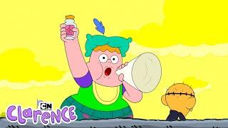 Clarence Loves the Medieval Vibe | Clarence | Cartoon Network