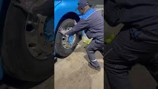 LKW Reifen wechseln #kfz #lkw #truck #viralvideo #shorts #opiosi