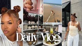 VLOG: It Wasn’t a Dream️ New Hairstyle, Beach Day, Fall Prep, Shopping Hauls, etc. #SunnyDaze 167