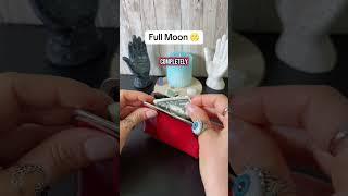 Turn Your Wallet Into a Money Magnet This Full Moon  (Simple Witch Ritual!)