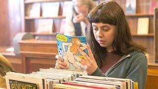 VIDEOBUSTER zeigt THE DIARY OF A TEENAGE GIRL deutscher Trailer HD zur DVD 2015 Coming-of-Age