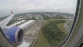 Southwest Boeing 737 landing and highspeed taxi at Orlando Airport WN1113 from Newark