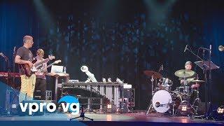 Shimon Robot & Friends - AI (live @TivoliVredenburg Utrecht)