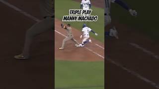 #mannymachado realiza #tripleplay  PADRES DE SANDIEGO