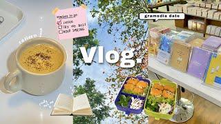 daily vlog ️: gramedia date, study with me, bento lunch box, productive day, coffee time