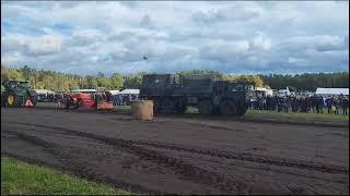 Westenholz Tracktorpulling mit BW Fahrzeugen