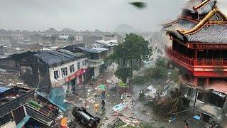 China in danger: Storm, giant hail attack Beijing, collapses Great Wall, kills people