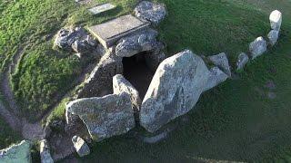 Peter Knight: West Kennet Long Barrow - Landscape, Shamans & the Cosmos FULL LECTURE