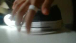 Finger Kicks (Converse)
