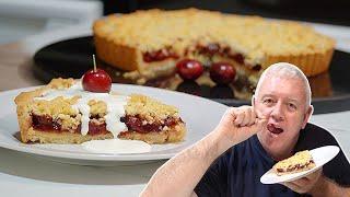 EASY Cherry Crumble Pie – Buttery Crust & Sweet Cherry Filling