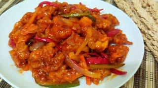 Fried chicken with sweet spicy sauce