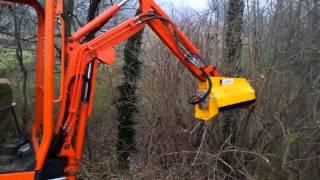 Trincia DA52 @GhediniAttachments  su #yanmar  SV 15