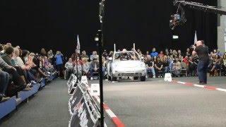 Laurence Shahlaei Breaks Car Walk World Record