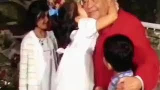 Ranbir Kapoor , Karishma & Kareena Kapoor childhood video with Raj Kapoor 