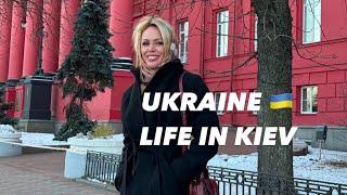 UKRAINE  LIFE IN KIEV, JANUARY 4, 2025. The Streets of Kiev, Ukraine. Street Scenes.