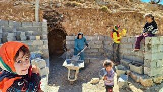 art of the nomadic mother:story of the mother's ceaseless effort to build the entrance to the cave