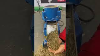 mesin pelet multifungsi pakan ayam. pakan kambing pakan bebek pakan sapi #mesinpelet #pelletmachine