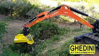 Decespugliatore - Trincia @GhediniAttachments  DA51 su #escavatore  #kubota  KX019-4