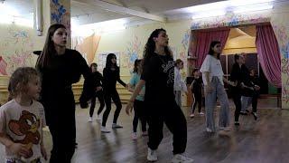 Мастер-класс от участницы шоу-балета «TODES»