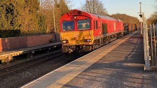 DB cargo 66044 4E25 with the correct 24 empty Plasmor wagons 17:11 4L Lea Road 5/3/2025