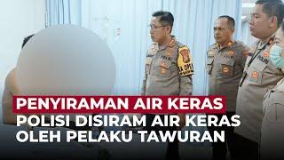 Nahas! Polisi dan Rekannya Disiram Air Keras oleh Pelaku Tawuran di Cilincing | OneNews Update