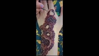 Short Mehndi Design - Mehndi Art by Hamna