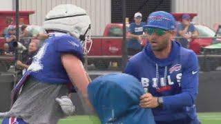 Bills LB coach Bobby Babich forging his own coaching path