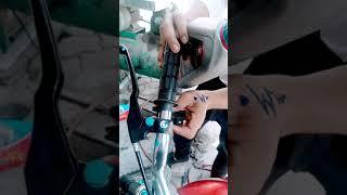 how to lubricate a motorcycle throttle cable/adjusting throttle/ motorcycle cables