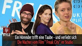 Freak City - die Macher vom Film im Studio | Ein Hörender trifft eine Taube – und verliebt sich