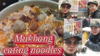 MUKBANG eating noodles with kabsat JANE VARONA #asmr #noodles #mukbang #asmrvideo #trending #yummy