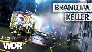 Nasse Füße beim Kellerbrand | S02/E05 | Feuer & Flamme | WDR