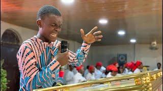 Benson Ken's LIVE Prophetic Ministration at LFC Akenfa-Bayelsa | Worship Experience