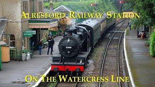 4K Alresford Railway Station On The Watercress Line.