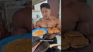 PANCAKE HIGH PROTEIN  RESEP DIET ENAK  #chrisputra #fitness #gym #pancake #wheyprotein #diet