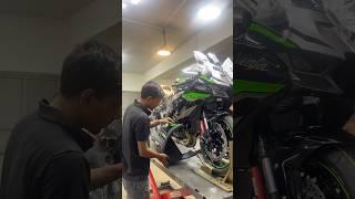 Kawasaki zx10r basic accessories fitting   #kawasaki #zx10r