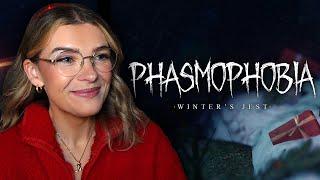 Merry Krampus! First Time Playing Phasmophobia (Winter's Jest Event with community members!)