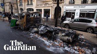 Paris cleanup begins after gilets jaunes riots