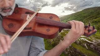 Highland Sounds on the medieval violin