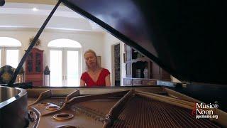 Caroline Oltmanns, piano