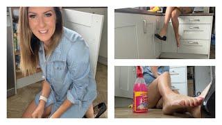 ASMR Cleaning No Talking - Spraying Scrubbing Wiping Kitchen Cupboards - Housewife Cleaning Kitchen