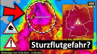 Pulsierende (heftige) Gewitter mit sintflutartigen Regenfällen und kleinkörnigen Hagelansammlungen