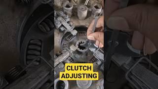 Clutch Finger Adjusting in Ashok Leyland 14 Inch Clutch #shorts