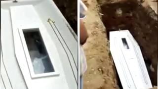 Труп помахал рукой из гроба, но родственники заметили это, только когда пересмотрели видео с похорон