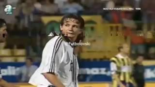 2 Ağustos 1999 | Elvir Balic, Real Madrid formasıyla ilk golünü Fenerbahçe'ye attı.
