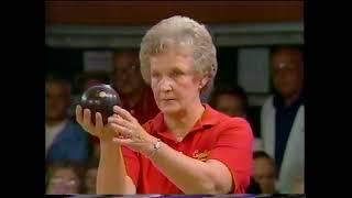 Candlepin Bowling - Stasia Czernicki vs. Beth Peterson