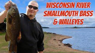 Catching Smallmouth Bass & Walleyes on the LARGEST River in Wisconsin!