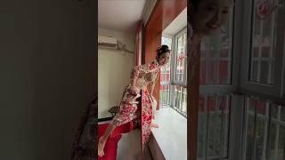 Bride eagerly awaits the groom in China!