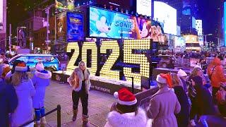 NEW YORK Christmas Joy  Holiday Season in Manhattan Walking Tour 4K