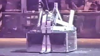 Arnold, Arnold Terminegger - Series 4 All Fights - Robot Wars - 2000